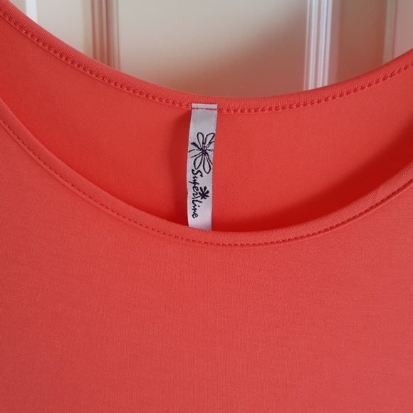 Top - Picture 2 of 2